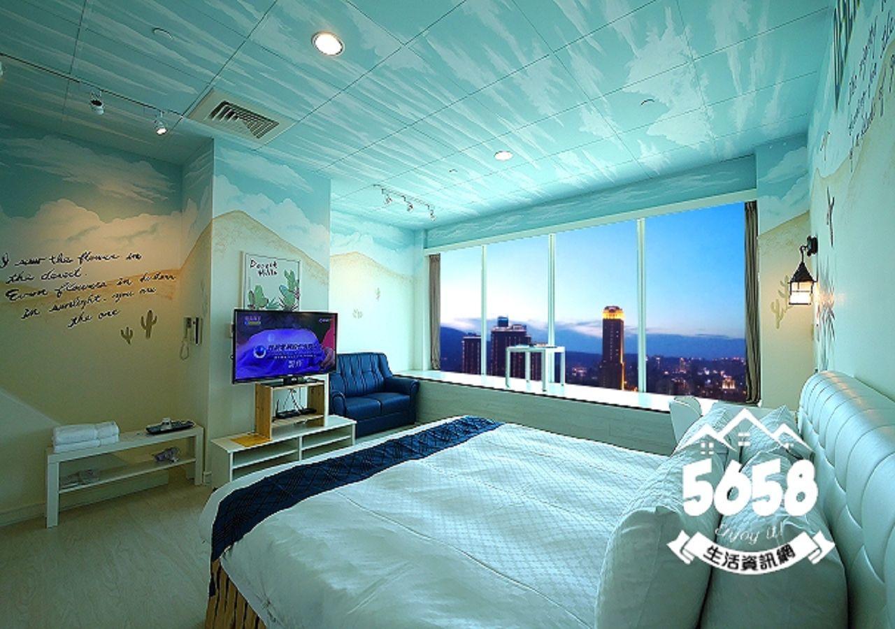 85 Eagle Hotel Kaohsiung Bagian luar foto