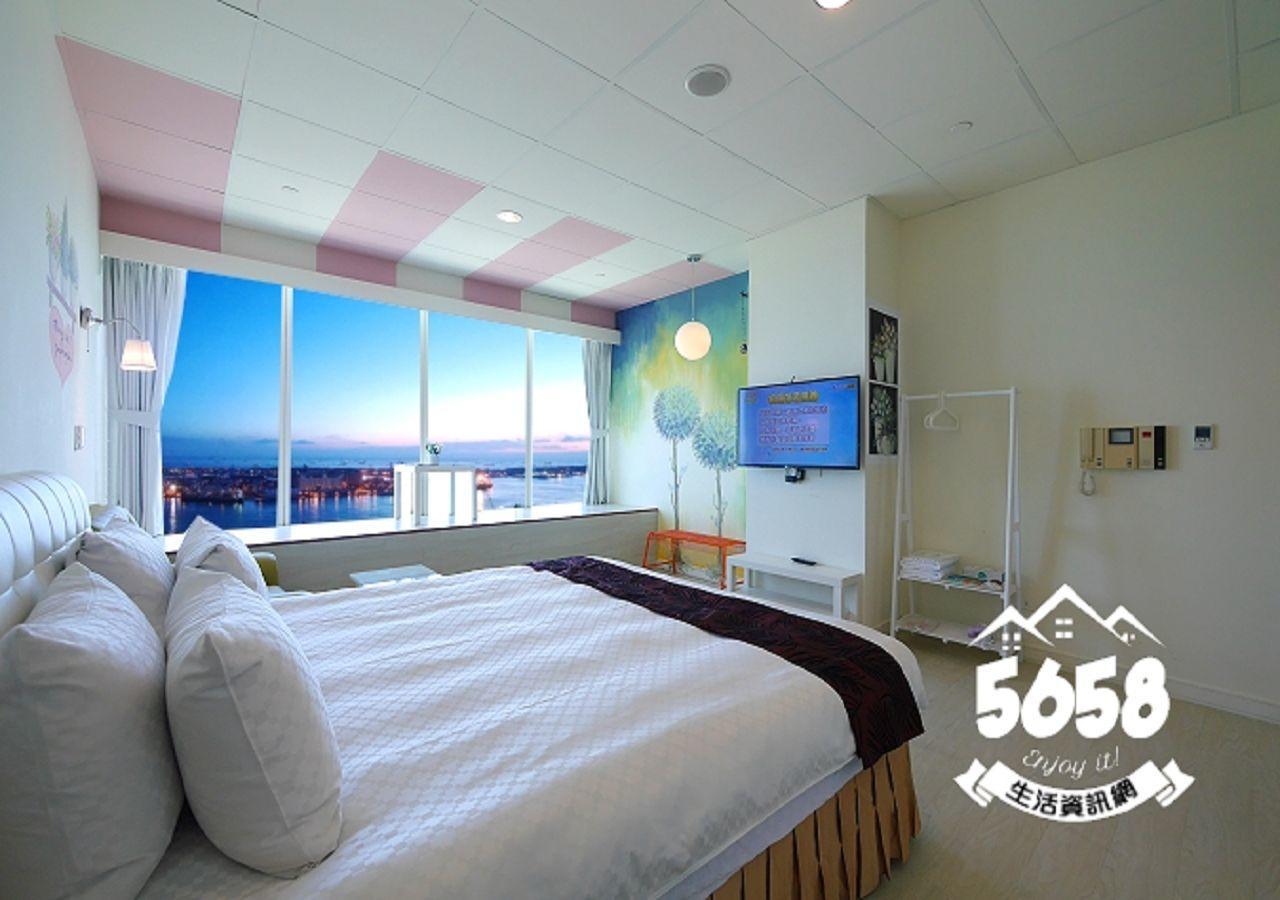 85 Eagle Hotel Kaohsiung Bagian luar foto