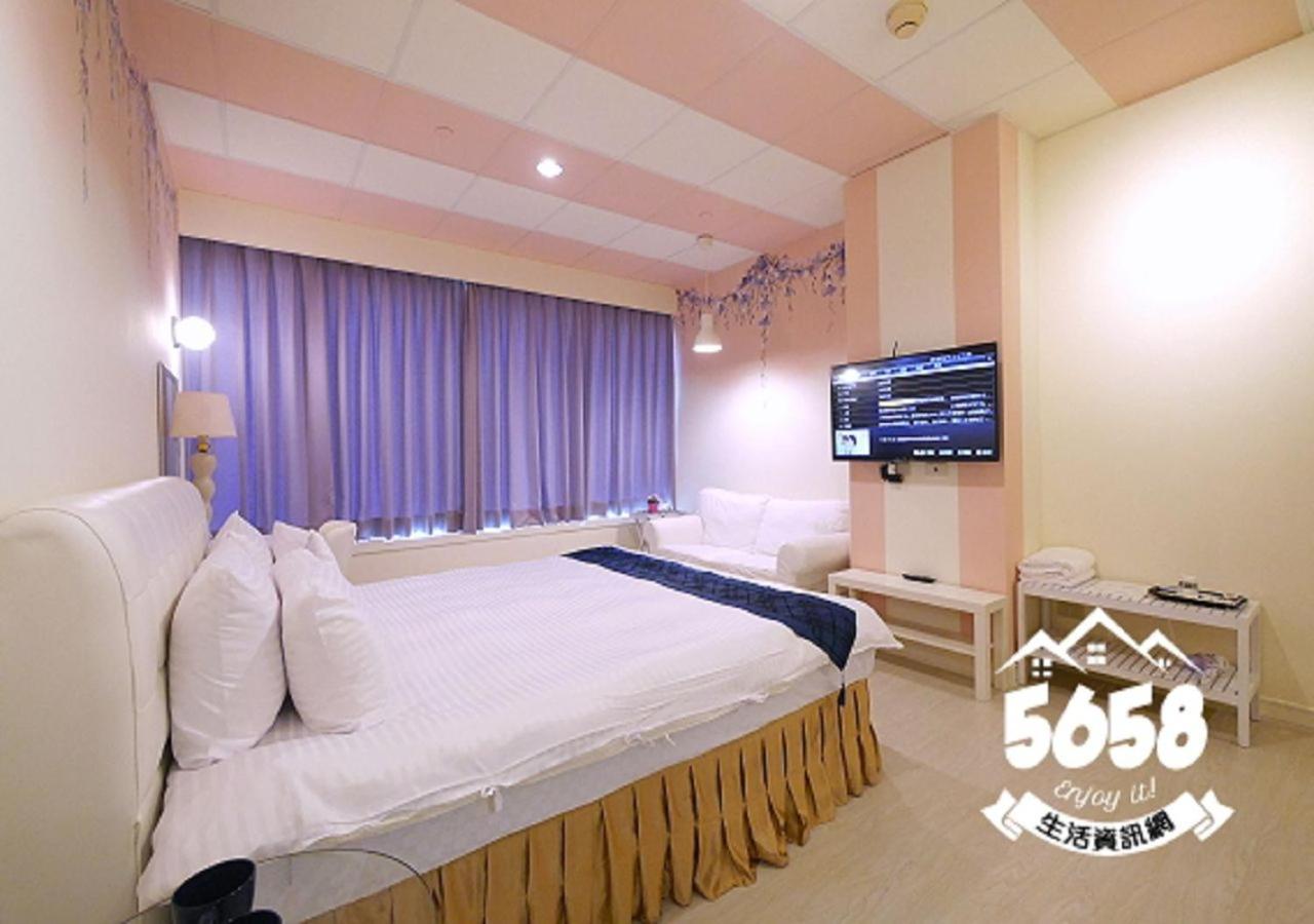 85 Eagle Hotel Kaohsiung Bagian luar foto