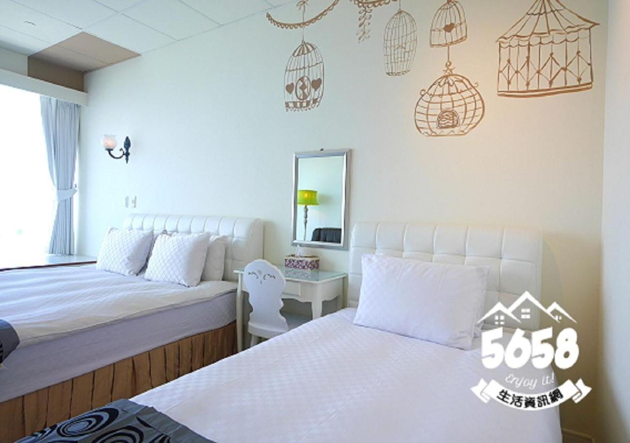 85 Eagle Hotel Kaohsiung Bagian luar foto